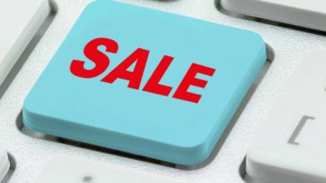 pros and cons of buying goods on sale